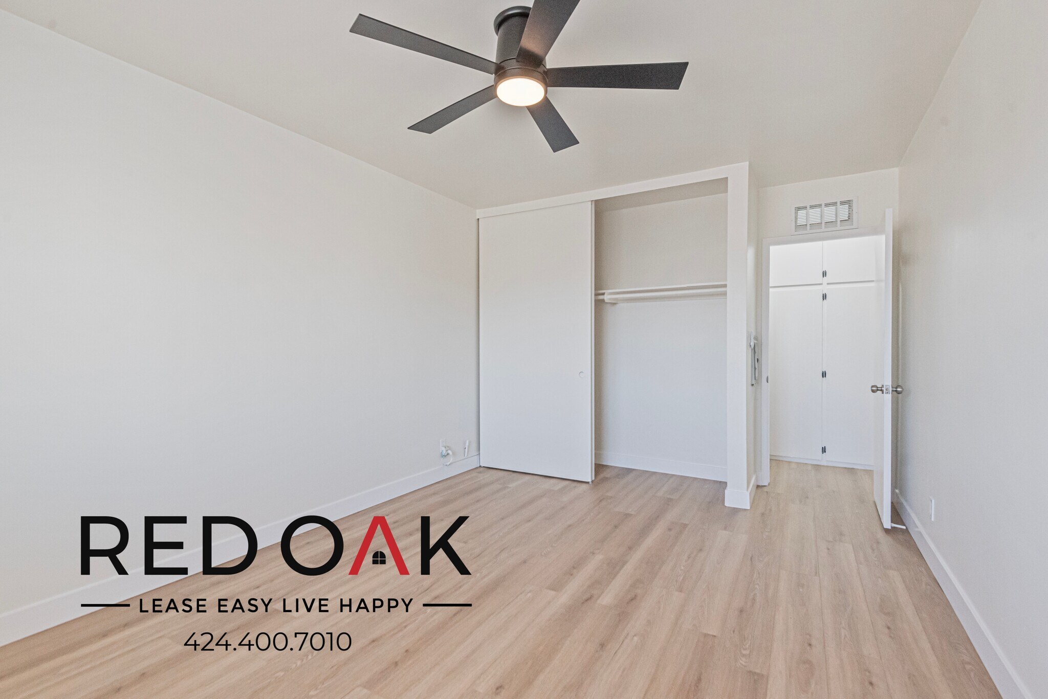 Building Photo - 3401 Ocean Park Blvd