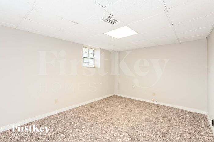 Building Photo - 6076 Cherokee Valley Ln
