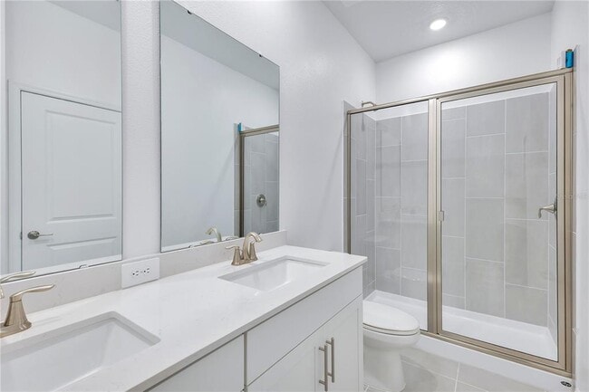 Building Photo - 3257 Addison Blvd