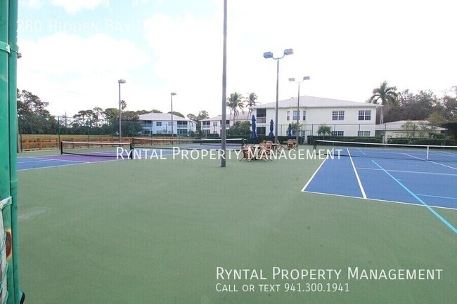 Building Photo - 280 Hidden Bay Dr