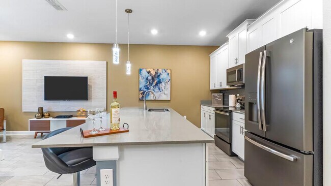 Building Photo - 4804 Lullaby Ln