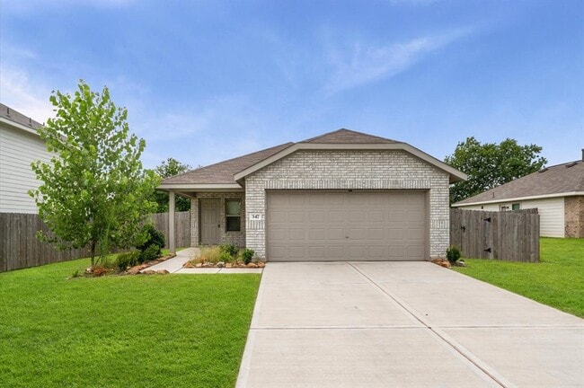 Primary Photo - 347 Riverwood Village Ln