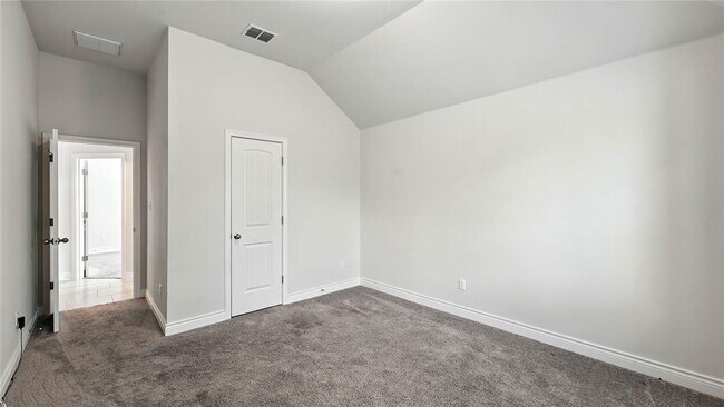 Building Photo - 490 Nautical Lp