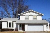 Building Photo - 13816 Y Cir