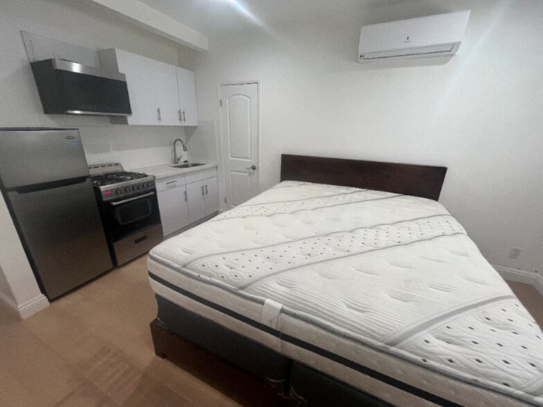 Building Photo - 1444 15th St