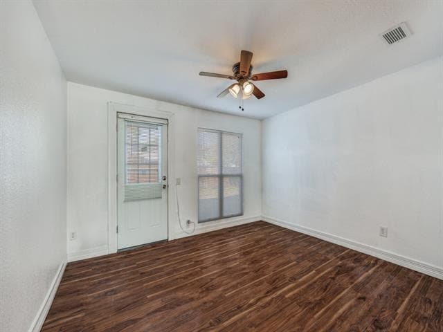 Building Photo - 416 Cambridge Dr