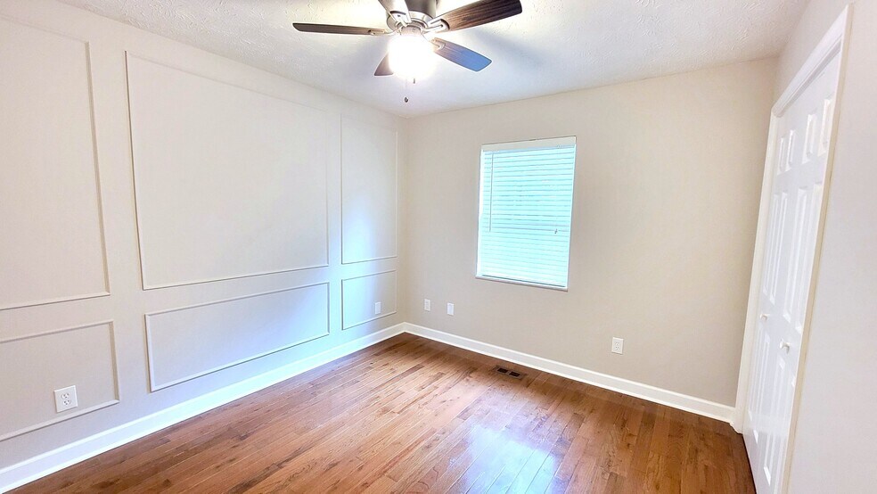 Building Photo - 9145 Fairhaven Pl
