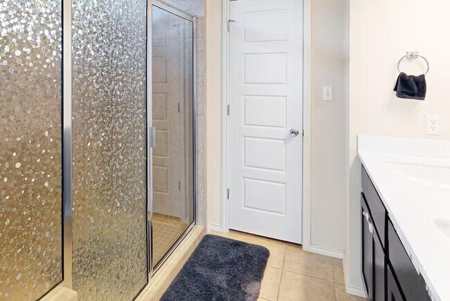 Building Photo - 3651 Sandy Brook Dr