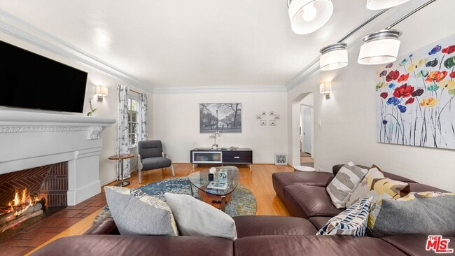 Building Photo - 434 N Genesee Ave