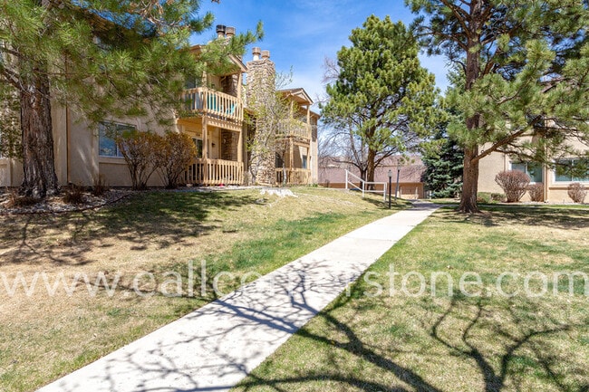 Building Photo - 850 Tenderfoot Hill Rd