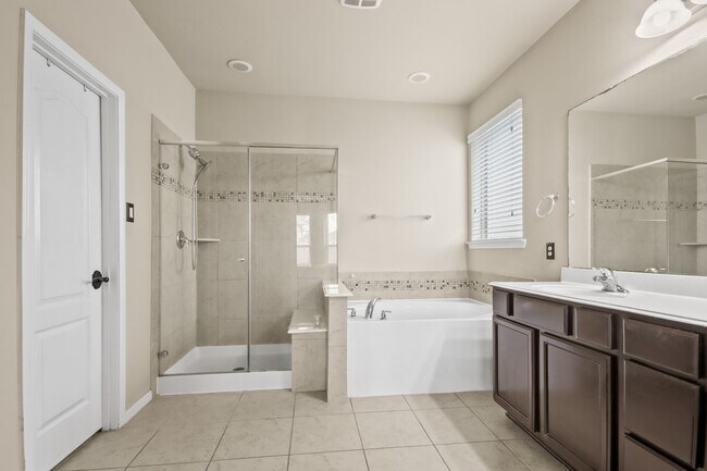 Building Photo - 25407 Terrain Park Dr