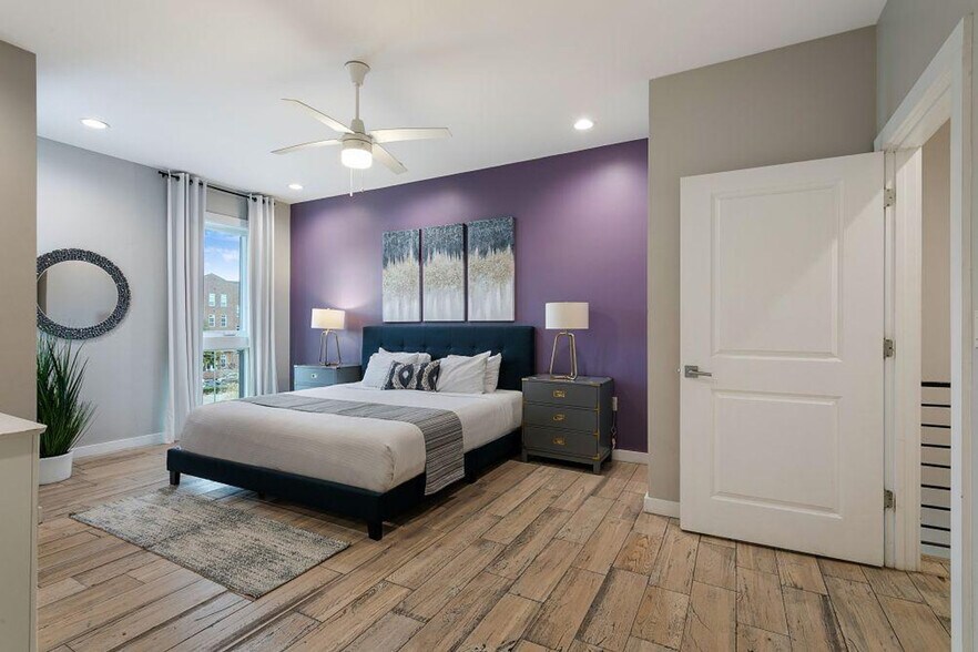 Building Photo - 3737 Bienville Ave