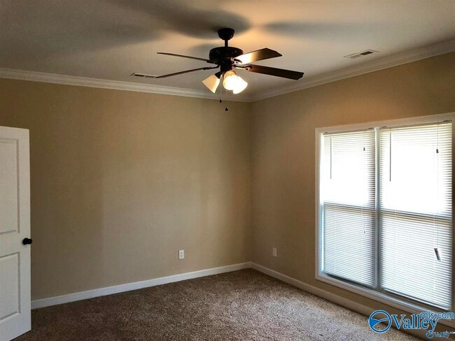 Building Photo - 4029 Jeff Rd NW