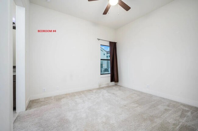 Building Photo - 246 Brahan Blvd