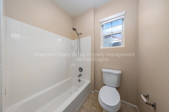 Building Photo - 2985 Breezy Meadow Cir