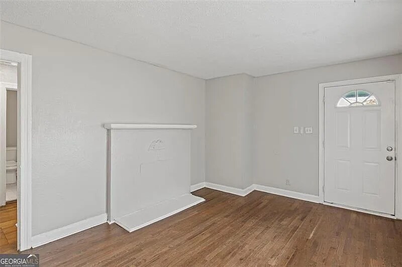 Building Photo - 5074 Park Ave