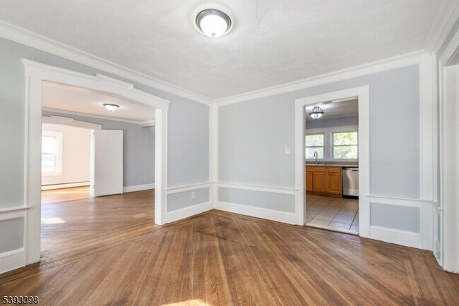 Building Photo - 86 Watsessing Ave