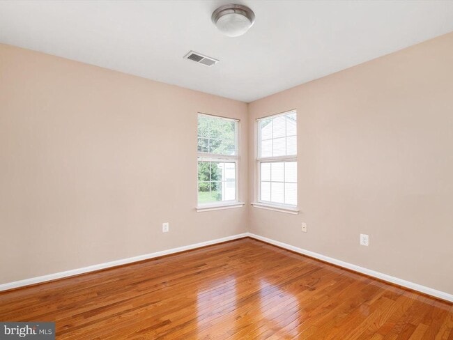 Building Photo - 1213 Heartland Ct