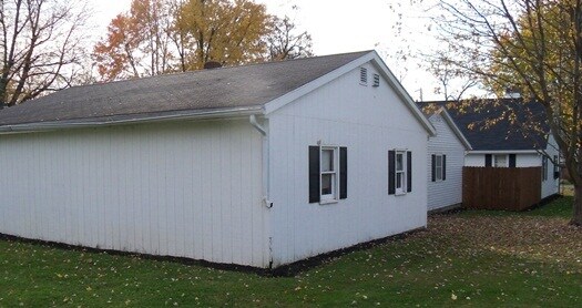 Building Photo - 7412 Township Road 269