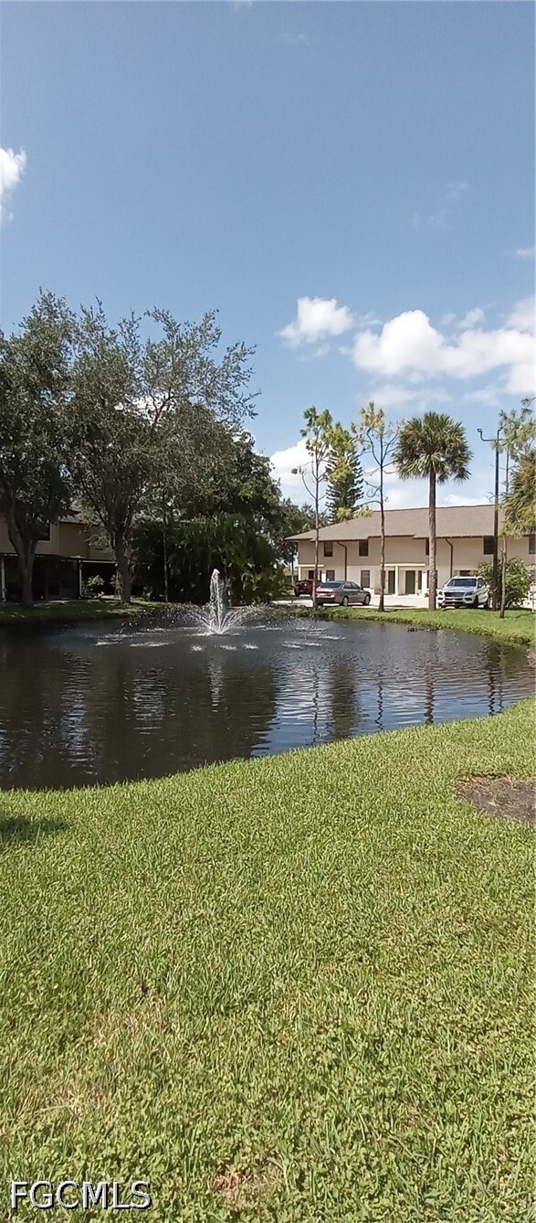 Building Photo - 2135 Crystal Dr