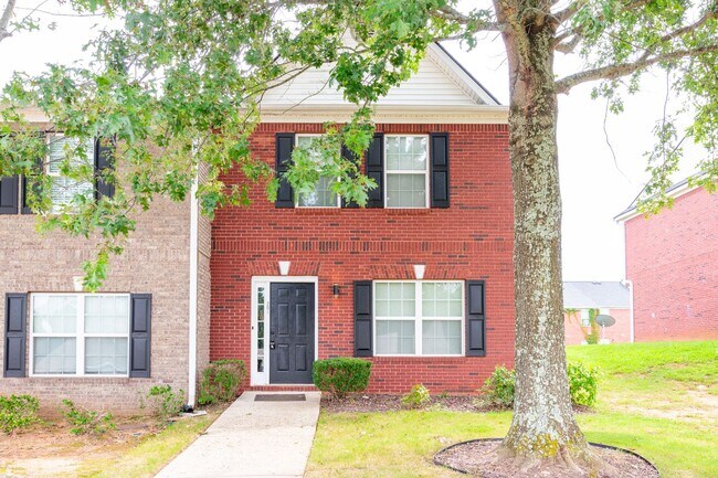 Building Photo - 3 Bed/2 Bath Townhouse in Douglasville!