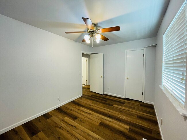 Building Photo - Current remolded home in Union School District