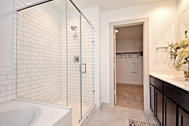 Building Photo - 7526 Teton Creek Trace
