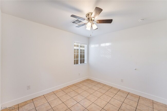 Building Photo - 1416 Cholla Way