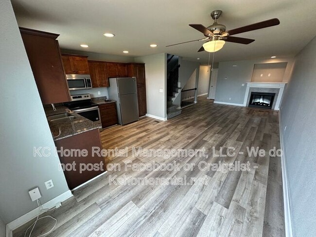 Building Photo - 10540 Kane Dr