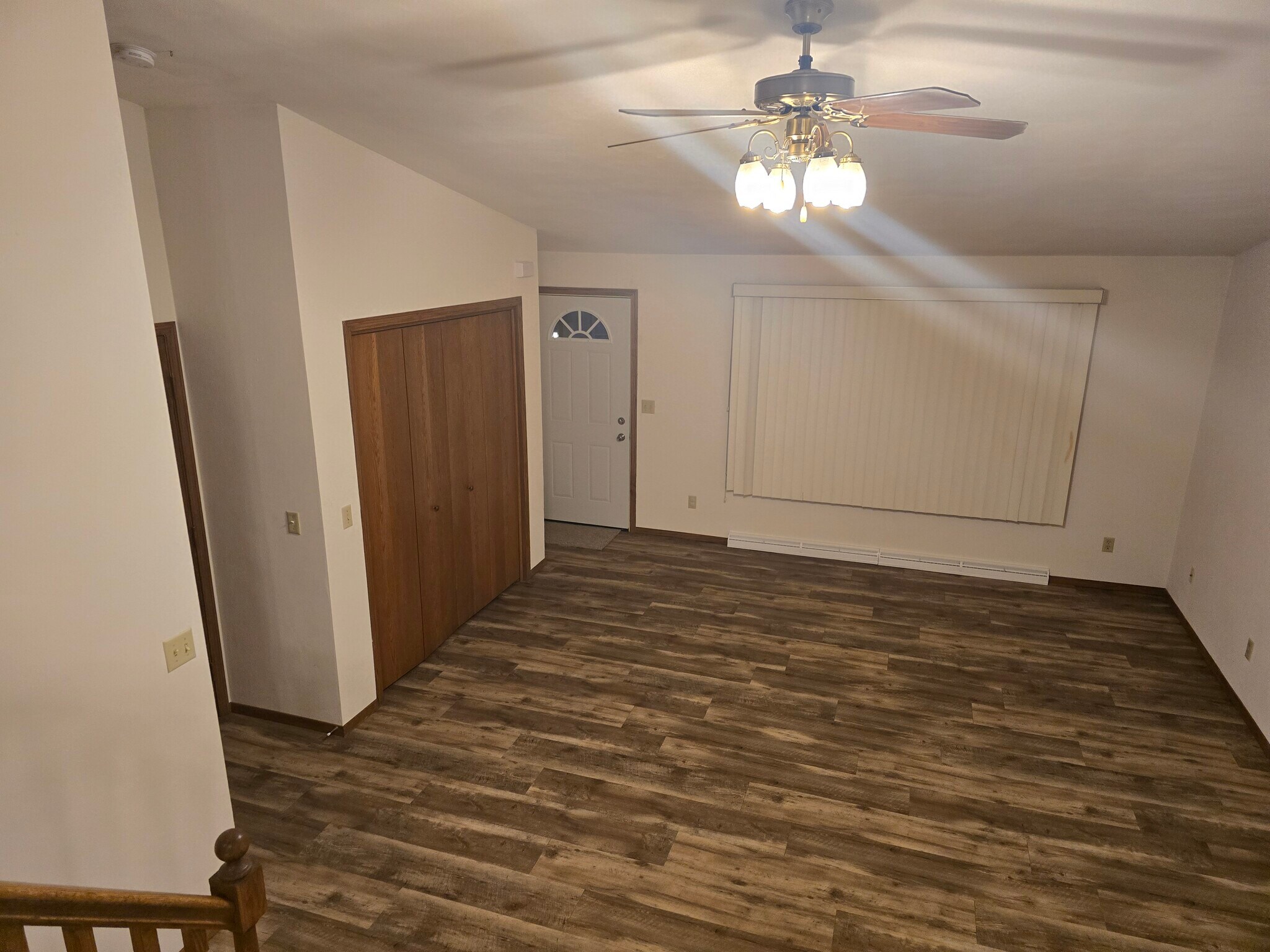 Building Photo - 2231 Cloudview Ct