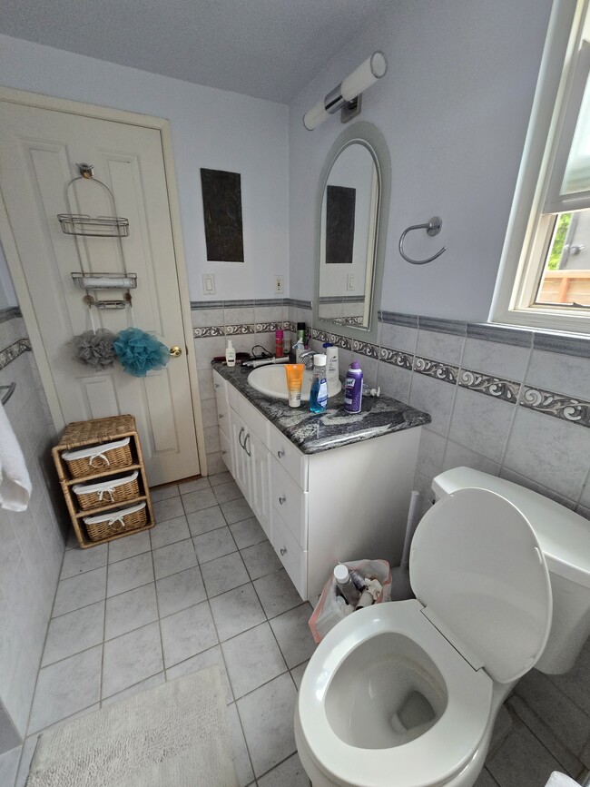 Building Photo - 3622 Bellfield Way
