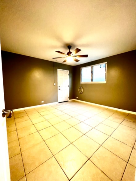 Building Photo - 94-301-301 Pupuole St