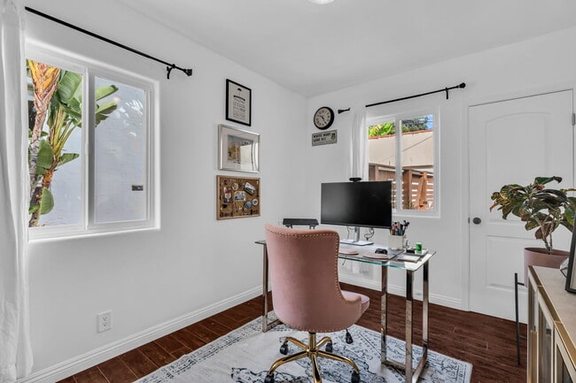 Building Photo - 5182 Ellenwood Dr