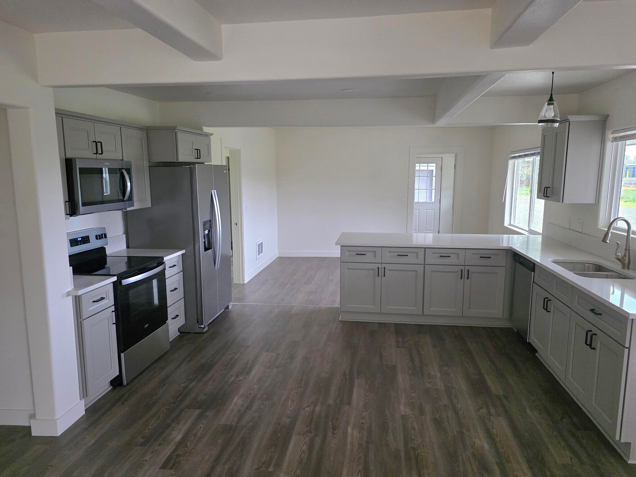 Building Photo - 12765 Clow Corner Rd