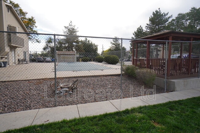 Building Photo - 381 S Ames St