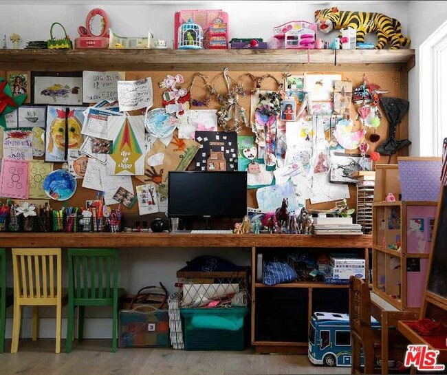 Building Photo - 30606 La Sonora Dr