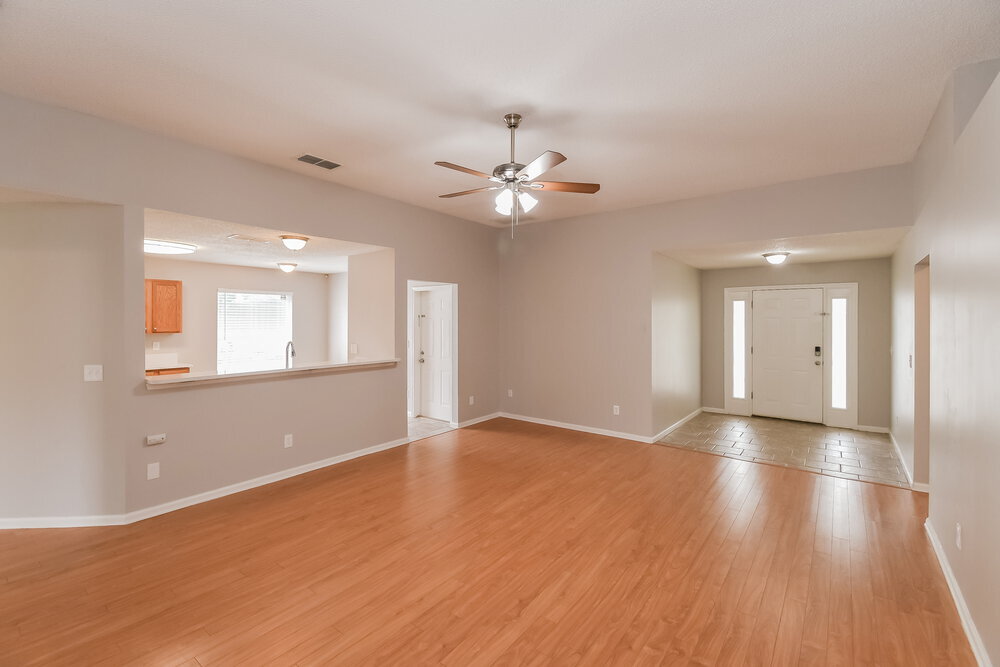 Building Photo - 11090 Stanley Steamer Ln