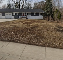 Building Photo - 1943 Regent Ave N