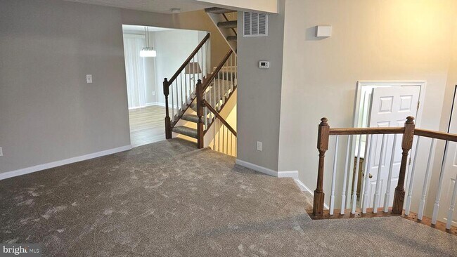 Building Photo - 1196 Swanhill Ct