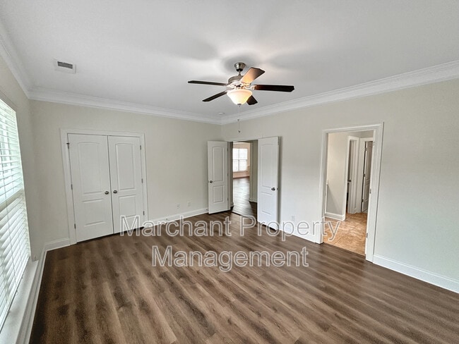 Building Photo - 28 Arnold Mill Rd