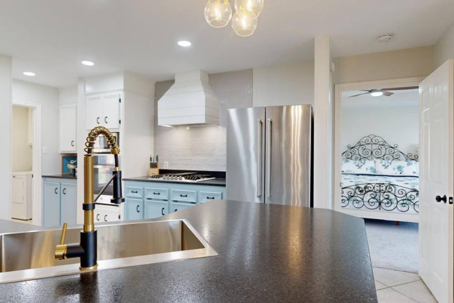 Building Photo - 1803 Fernhaven Cir