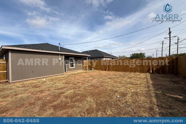 Building Photo - 3128 E Cornell St