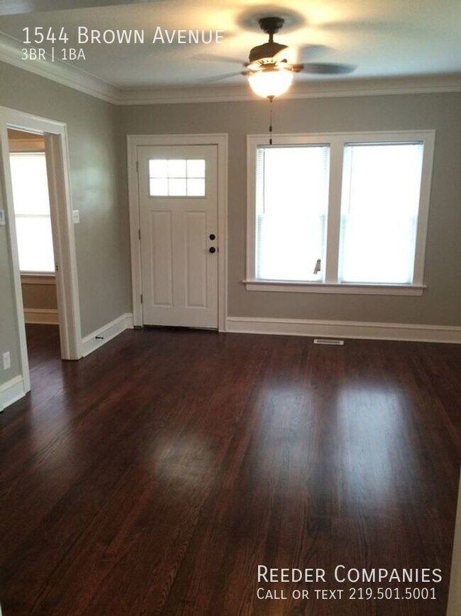 Beautifully remodeled 3 bedroom 1544 Brown Ave Whiting IN 46394 Apartment Finder