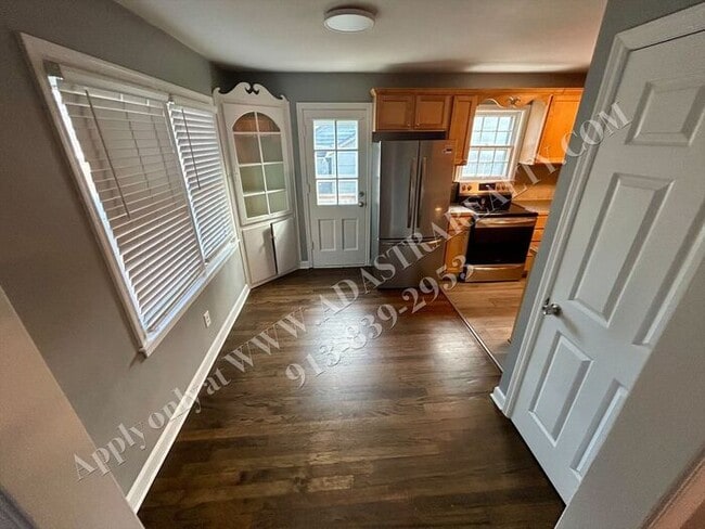 Building Photo - Updated 3 bed 2 bath home in Waldo-Available NOW!!