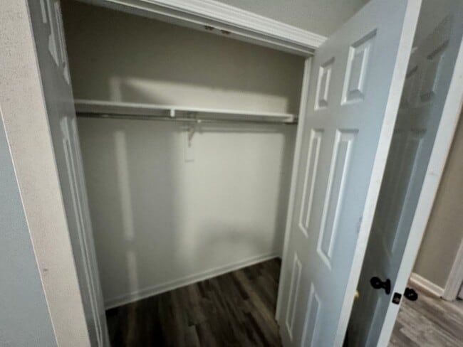 Building Photo - 3BR/2BA Home