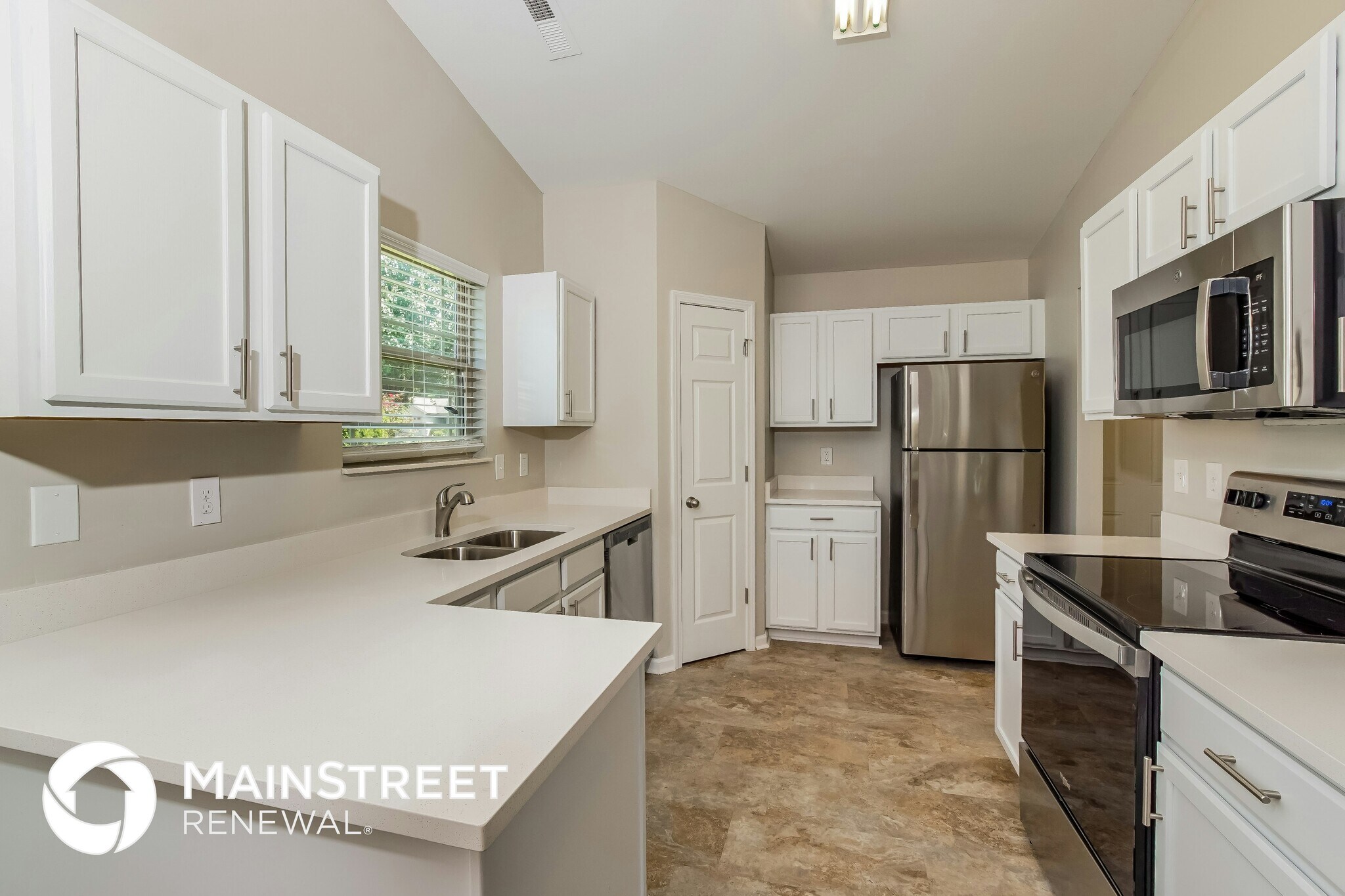 Building Photo - 5109 Cedar Knoll Ln