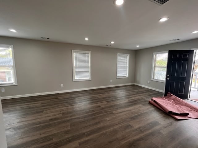 Building Photo - 324 Adams St