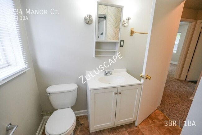 Building Photo - 3734 Manor Ct