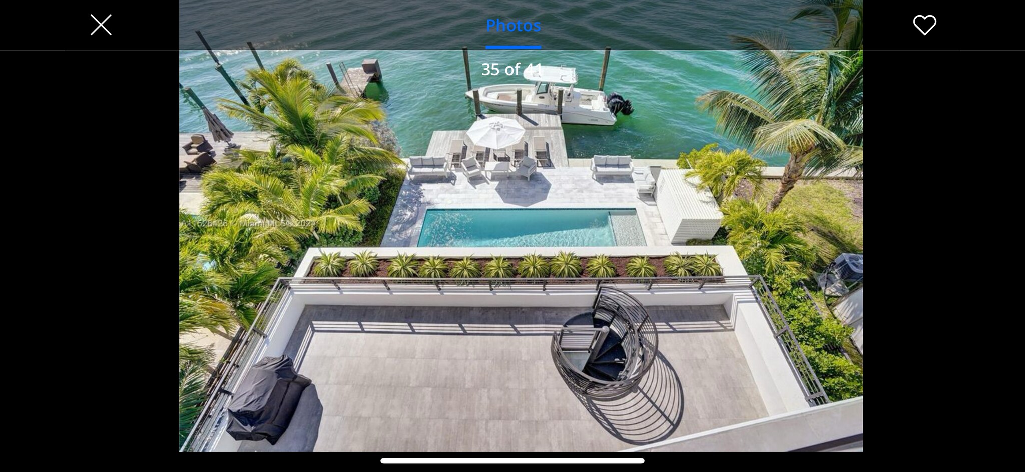 Building Photo - 1930 Bay Dr