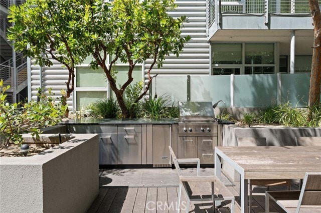 Building Photo - 4080 Glencoe Ave